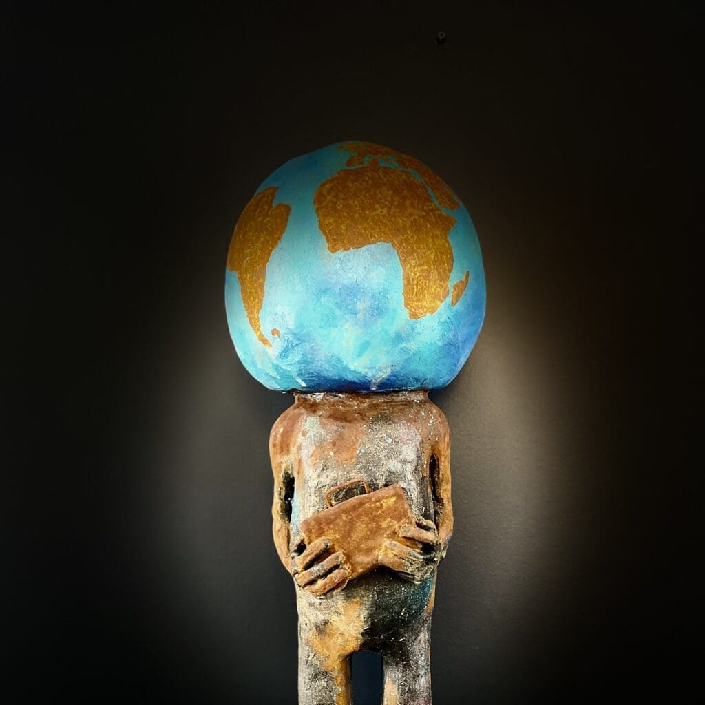 Statue d'une voyageuse, par Pierre Sgamma